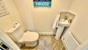 Photo 13- click for photo gallery